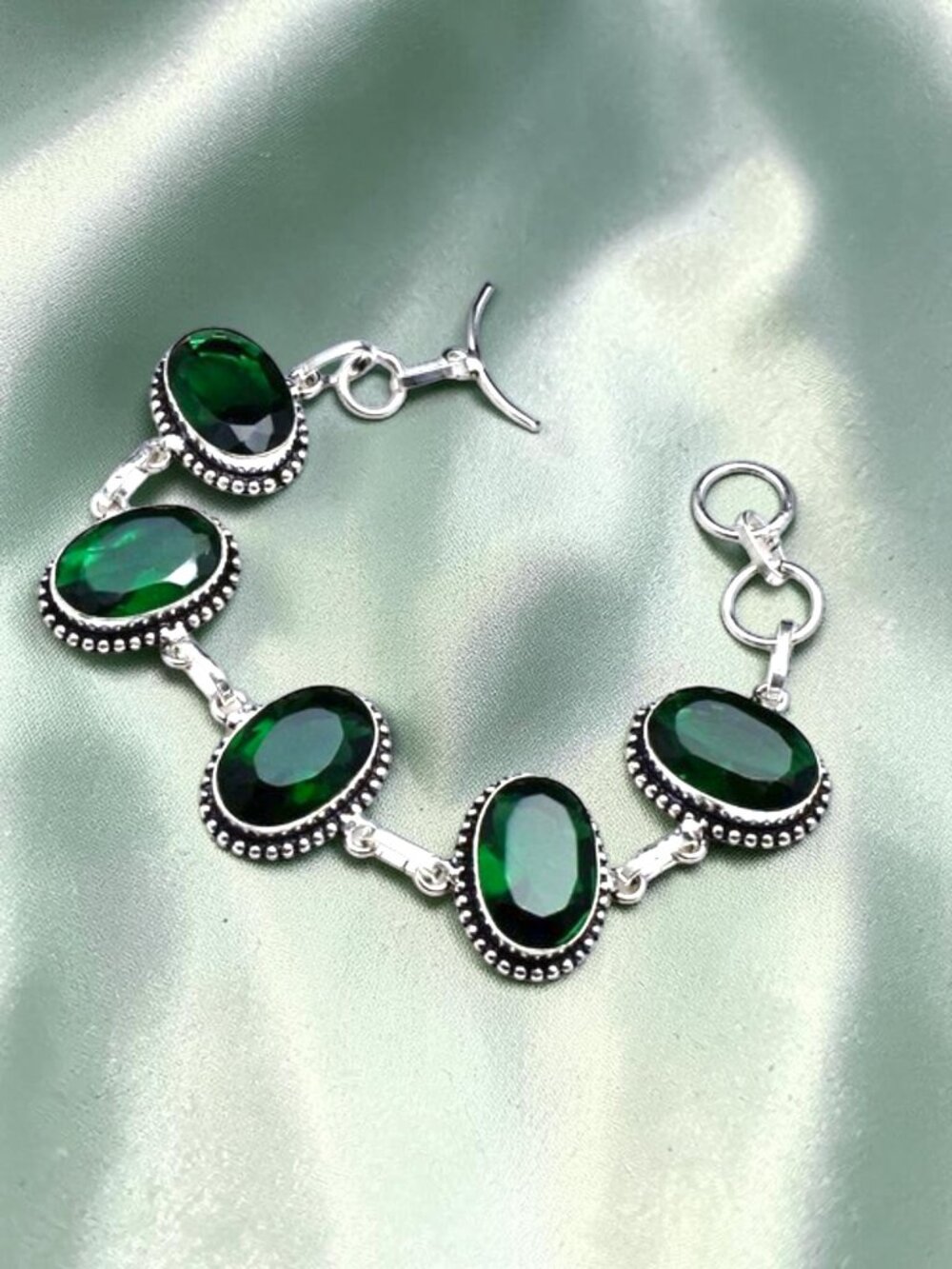 Green Quartz Gemstone Handmade Bracelet Jewelry 23 Grams